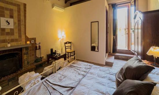 Agriturismo Valle Alcantara Villa Motta Camastra ภายนอก รูปภาพ